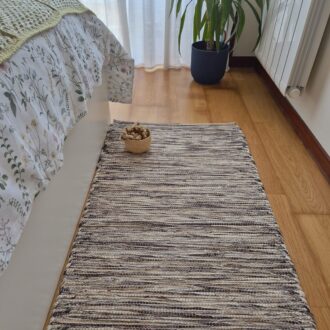 runner brown and beige made in recycled materials